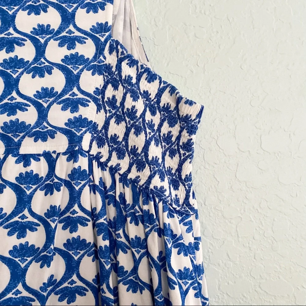 Eshakti•Boho Maxi Dress with Floral Embroidery - Picture 10 of 12